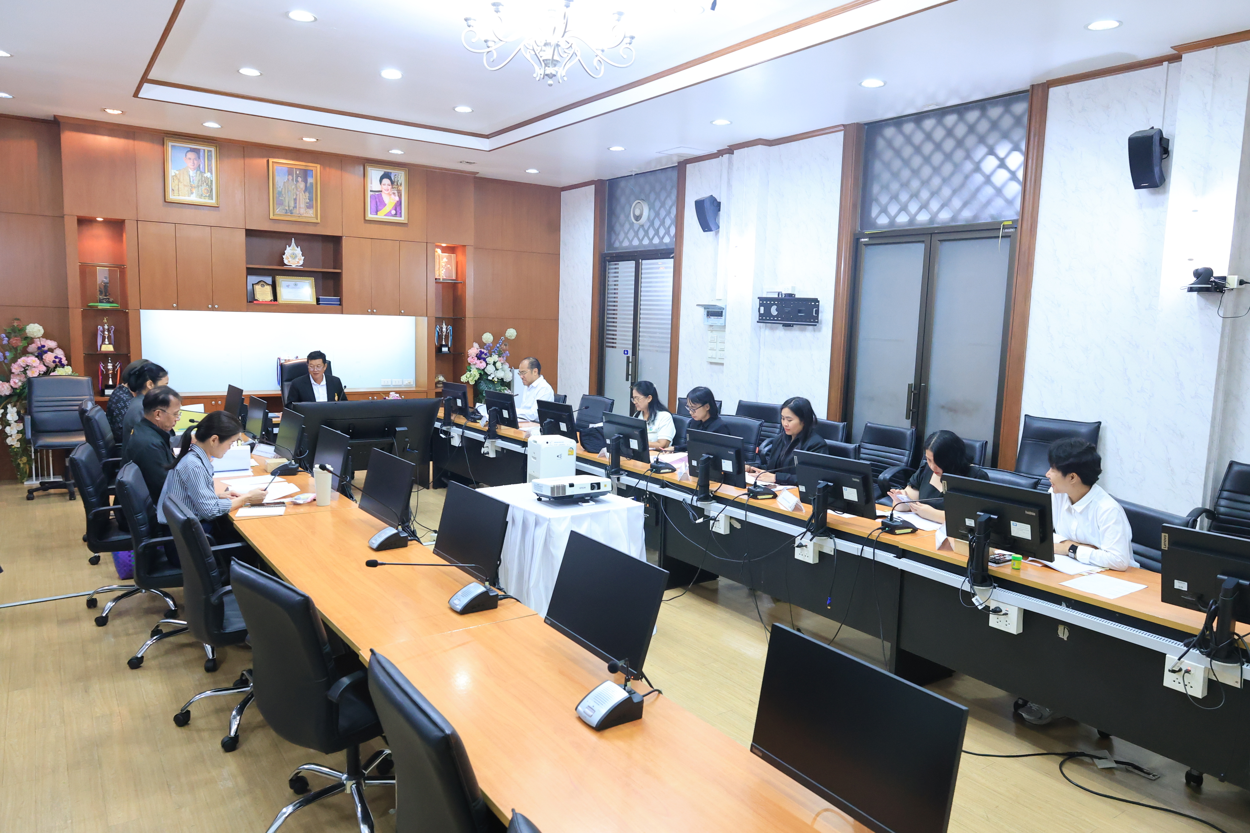 title - ส.ป.ก. ประชุมคณะกรรมการกลั่นกรองผลการประเมินประสิทธิภาพและประสิทธิผลการปฏิบัติงานของลูกจ้างประจำ ส.ป.ก. ส่วนกลาง